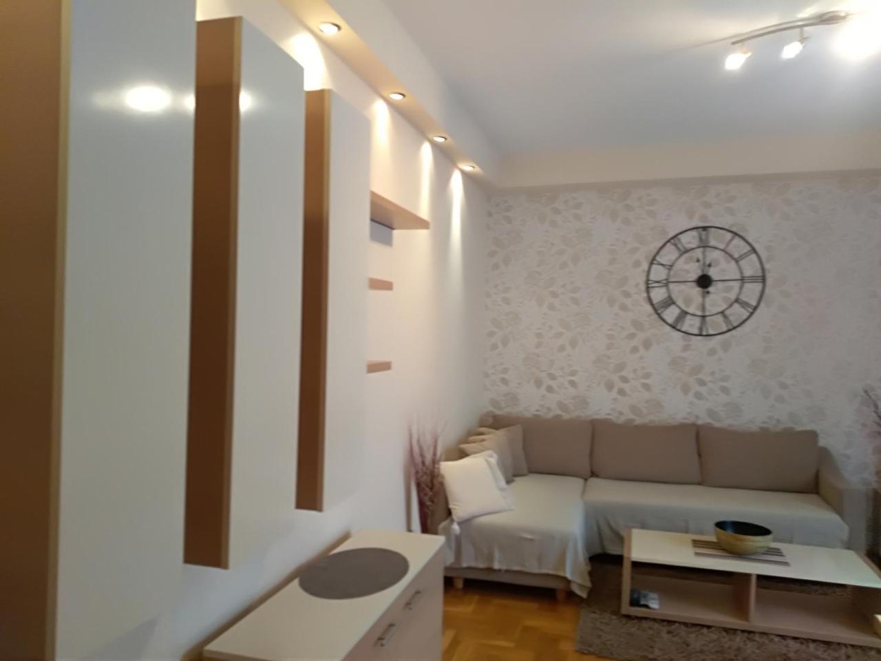 Apartman Nina Vojvode Stepe Vozdovac Voždivac 外观 照片